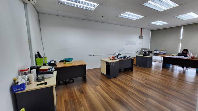 Krystal Point 1000sf Office lot / Retail Space Main Road, Bayan Baru 1