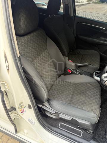 Honda JAZZ 1.5 Spec V - 3