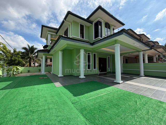Corner Lot @ Jalan Bayu 19, Bandar Seri Alam, Masai 1
