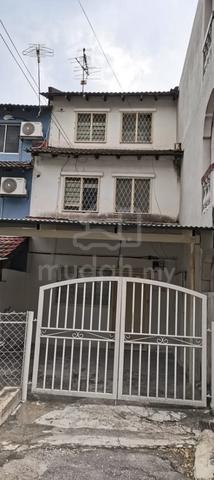 desa setapak 2.5 story house near wangsa maju lrt station 1