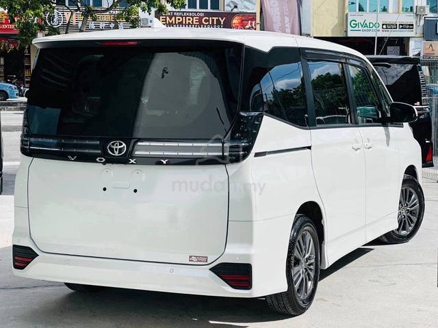 2023 Toyota VOXY 2.0 S-G (A) - 2