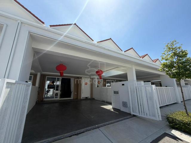 Viluxe Residence Super Luxury New Fully Renovated & Furnished Terrace! 1