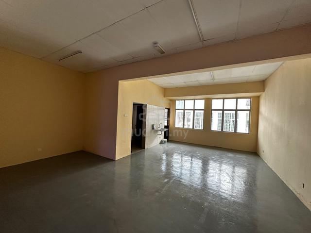 Newly Renovated Unit 1