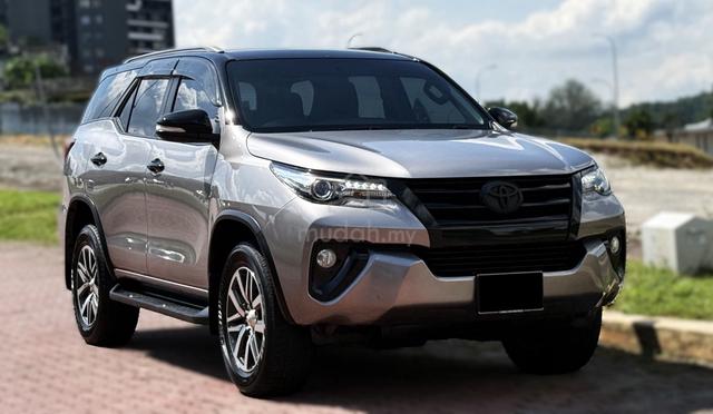 2017 Toyota FORTUNER 2.7 4x4 (A) - 1