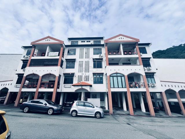 Ayu Heights 1