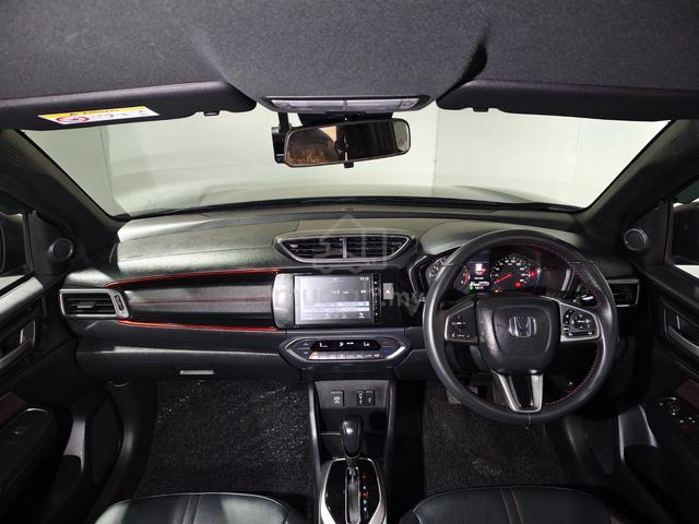 2023 Honda WR-V 1.5 RS F/Service 1Owner Like New - 3