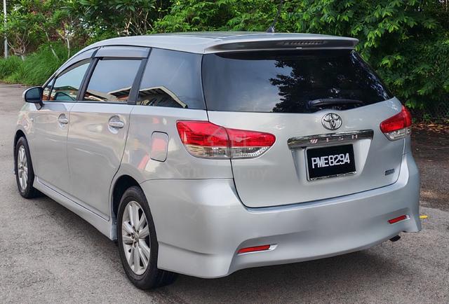 2012 Toyota WISH 1.8 S ZGE20G FACELIFT (A) - 4