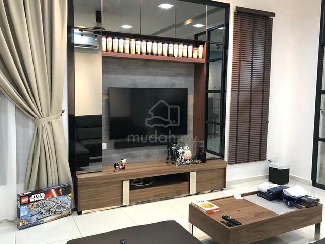Nicely Renovated Bungalow With Furnished at Taman Satu Krubong 1
