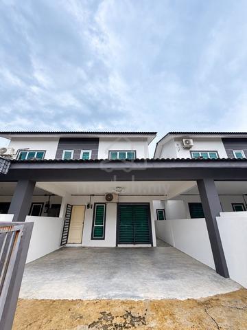 1.5-Storey Terrace House for Sale @ Lebuh Pengkalan Barat 1