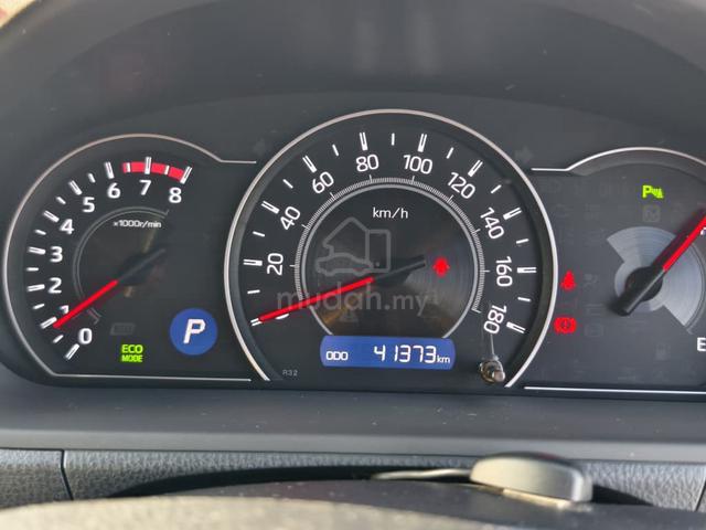 2021 Toyota VOXY ZS & toyota 5 Years Warranty - 2