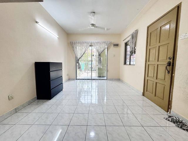 Extended Double Storey Terrace, Seksyen 7 Bangi 🔥 1