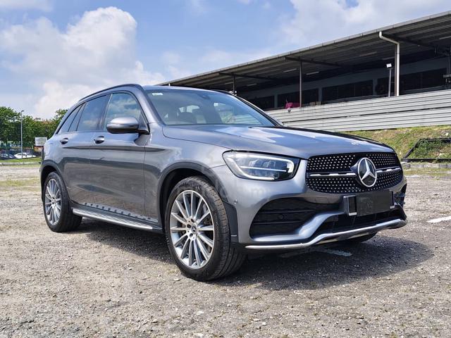 2020 Mercedes Benz GLC200 2.0 AMG (A) FULL LOAN - 1