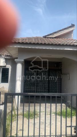 For Sale : Single Storey Taman Seri Kerayong, Kapar Selangor 1