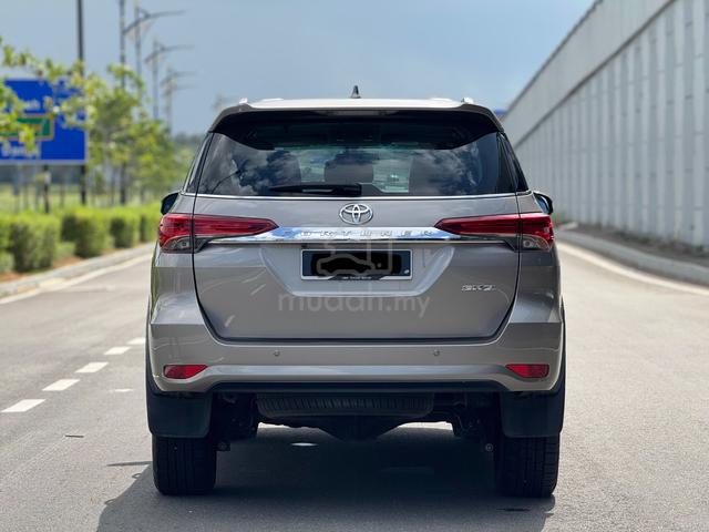2017 Toyota FORTUNER 2.7 SRZ 4x4 (A) - 5