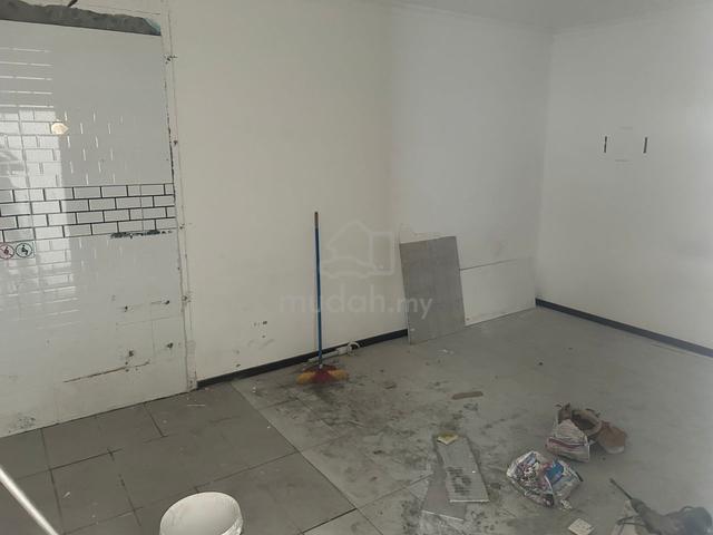 88 Marketplace First Floor Commercial Unit For Rent 1