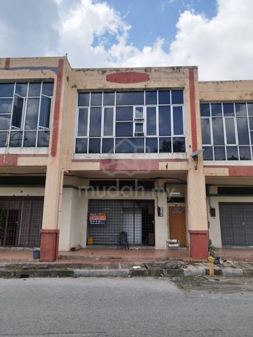 2 Storey shop lot at Pusat Perdagangan Jelapang, Ipoh, Perak. 1