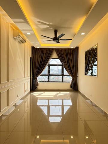 Lakeville Residence 1
