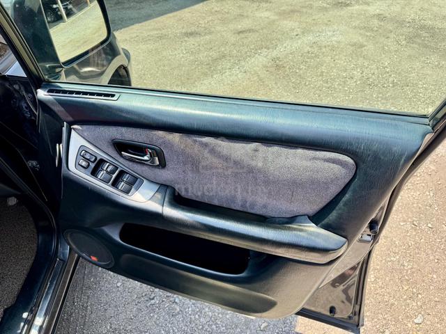 2001 Toyota HARRIER 2.4 (A) - 5