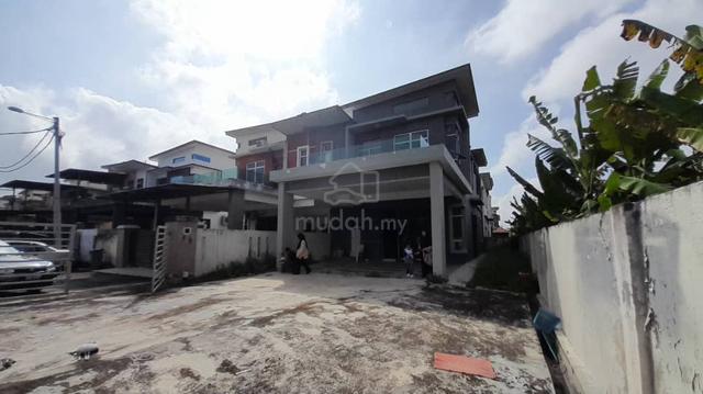 rumah End lot semi d 2 storey 1