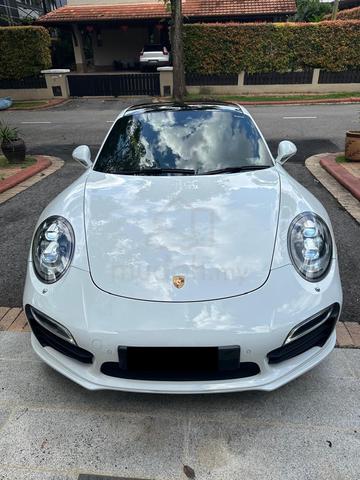 2013 Porsche 911 3.8 TURBO S (A) - 2