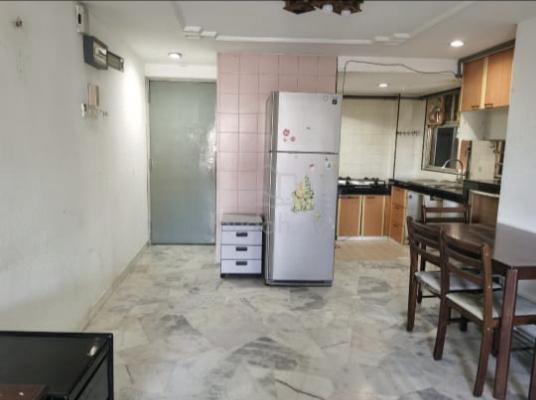 Iris Apartment (Taman Desa) 1