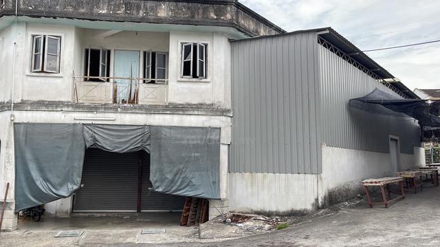 Lukut Jalan Pasar Baru Lukut Double Storey Corner Shop Lot for Sale 1