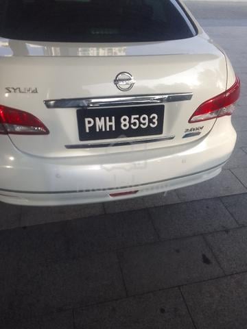 2015 Nissan SERENA 2.0 S-HYBRID HIGHWAY STAR - 5