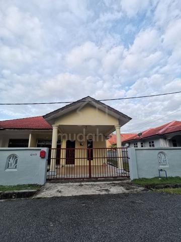 Rumah untuk Dijual - Kemasik Terengganu 1
