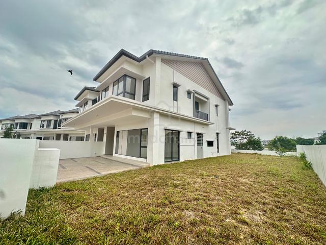 CORNER LOT Lakeview Double Storey Semi D Sejati Lakeside 2 Cyberjaya 1