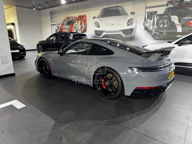 2023 Porsche 911 3.0 CARRERA GTS (A) - 5