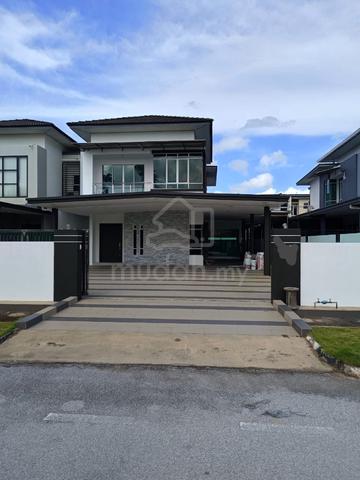 Price Reduced! City Garden Phase 1 Semi-Detached House for Sale 1
