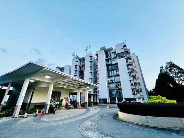 Cyberia Crescent 2 1