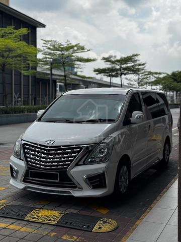 2017 Hyundai GRAND STAREX 2.5 ROYALE PREMIUM - 3