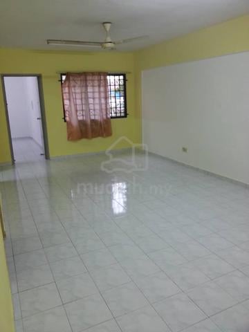 Pangsapuri  Subang Suria 1