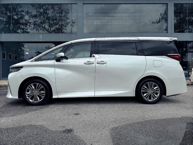 2023 Toyota ALPHARD 2.5 Z HUD l MoonRoof - 2
