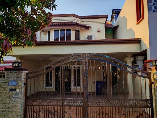 [Renovated, Extended] 2Sty House at Taman Bunga Negara, Shah Alam 1