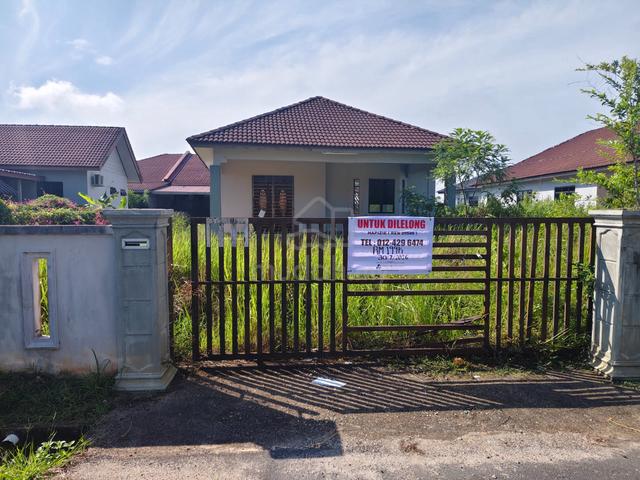 Banglo Murah Dan Cantik Kg. Kolam Ajil. 1
