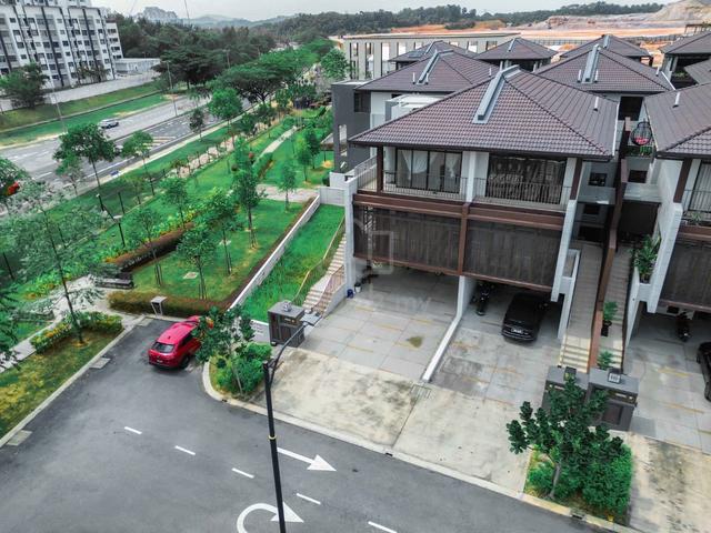 CHEAPEST EXCLUSIVE CORNER Mulia Residence Cyberjaya - 7beds 7cars! 1