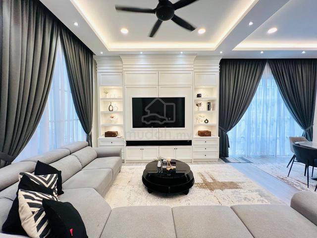 FULLY RENOVATED ‼️ 2 Storey Semi D Cluster Stoneridge Eco Majestic 1