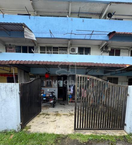 Flat Taman Ungku Tun Aminah 1