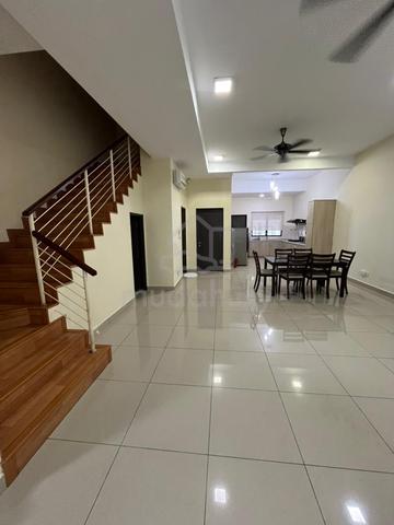 3 storey terrace house Perdana residence 2 selayang fully furnish 1