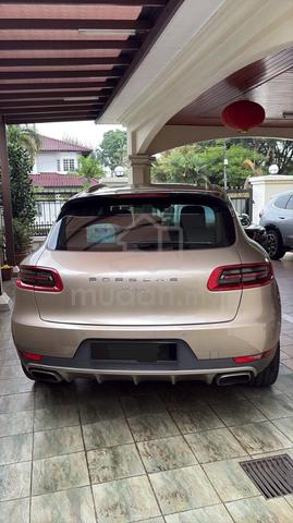 2015 Porsche MACAN 2.0 (A) Palladium Metallic Gold - 4