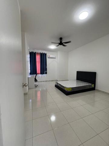 Masai Double Storey / Taman Bestari Perdana / Masai / 4 Bed 3 Bath 2