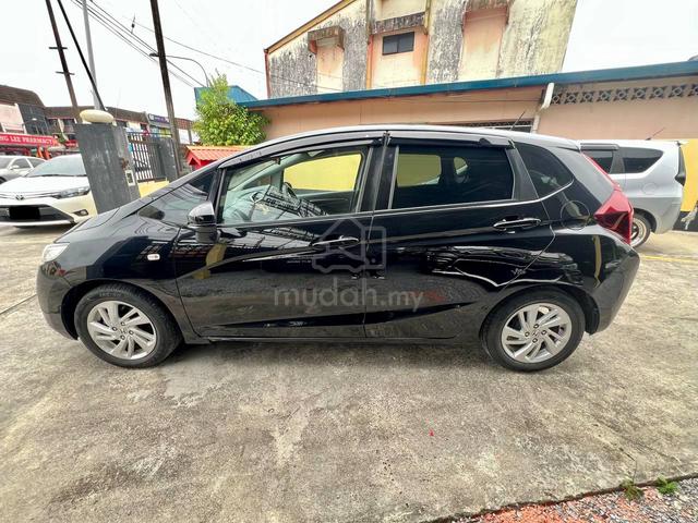 2014 Honda JAZZ 1.5 FACELIFT (A) - 3