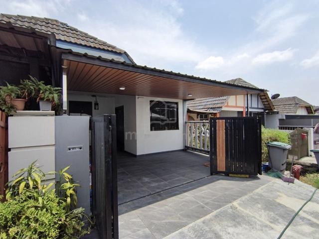 Taman Universiti Single Storey Fully Renovated Terrace House 20x65 1
