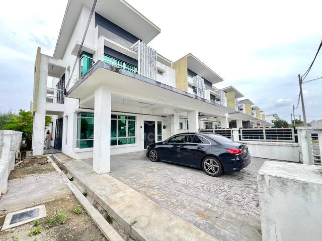 Endlot Double Storey Terrace, Olive, Bandar Hillpark, Puncak Alam 1