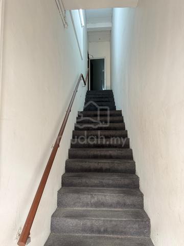 First Floor Shop for Rent 1