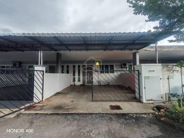 Teres Setingkat Di Taman Gau Indah, Temerloh Pahang 1