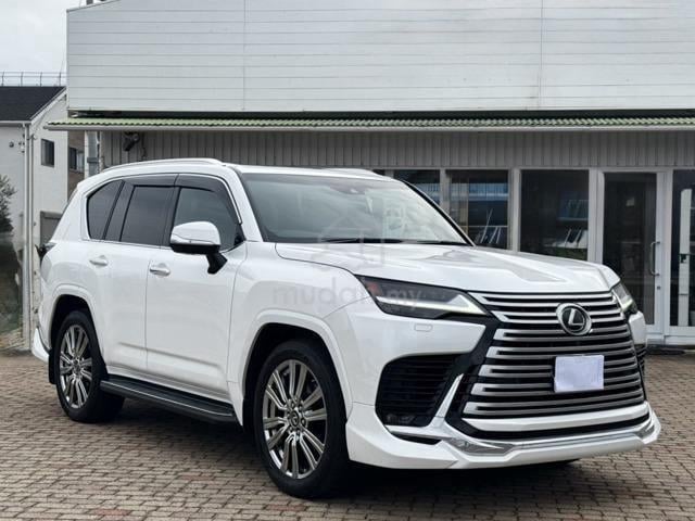 2022 Lexus LX600 EXECUTIVE BLACK INTERIOR - 2