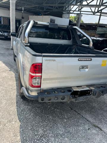 2014 Toyota HILUX 2.5 G VNT (A) - 4